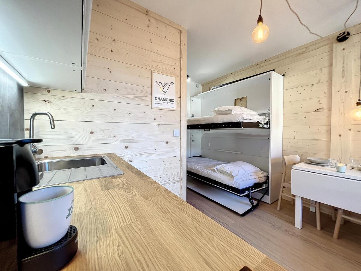 Superbe Studio Refait A Neuf Et Tout Equipe Avec Parking Chamonix Zewnętrze zdjęcie